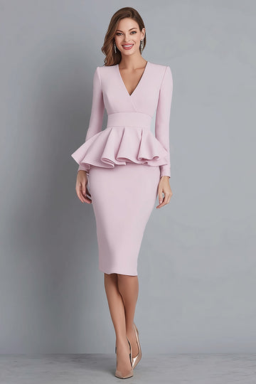 Robe de travail midi rose à volants à col en V